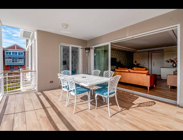 2 BEDROOM APARTMENT FOR SALE IN WATERFRONT